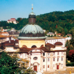 Die Kajetanerkirche von Giovanni Gaspare Zucalli, ein Beispiel italienischen Barocks in Salzburg, Zentralraum mit ovaler Tambourkuppel © C. Schneeweiss