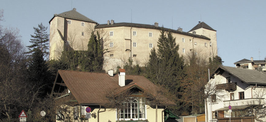 Burg Golling von Südwesten © Ulrike Engelsberger