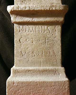 Altar für die Nymphen © O. Harl 2004