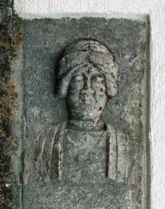 Grabrelief einer Frau © O. Harl